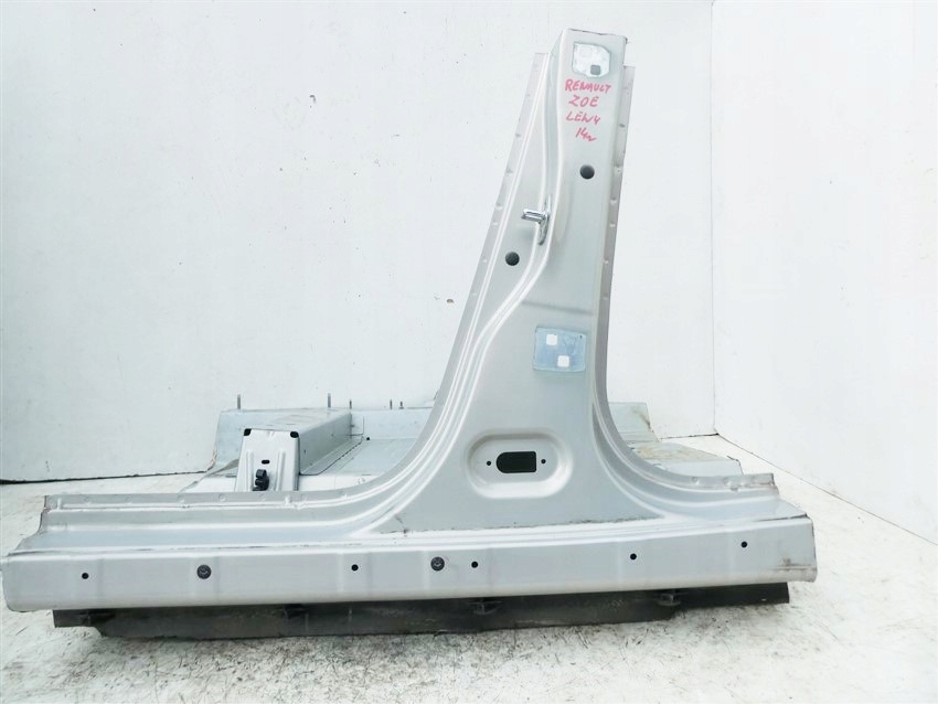 Блок двигуна поріг лівий renaul zoe 5d 2012-2019 rok Ціна