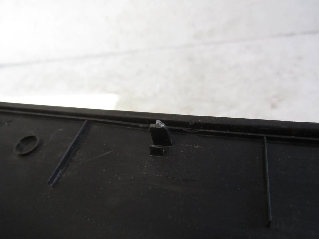 фото №10, Audi a5 8w6 молдинг крыла правый перед 8w6820582g