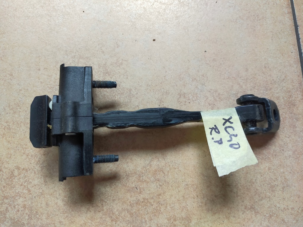 фото №1, Volvo xc40 xc 40 ограничитель дверь перед