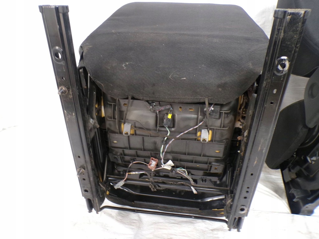 фото №9, Сиденье левый водителя renault trafic iii opel vivaro b uk anglik