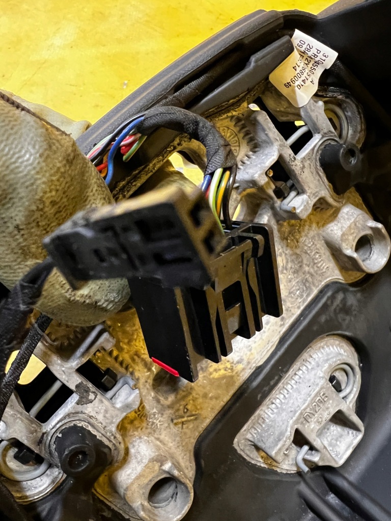 фото №14, Воздуховод кожа мультифункция land rover discovery sport v l550 lift