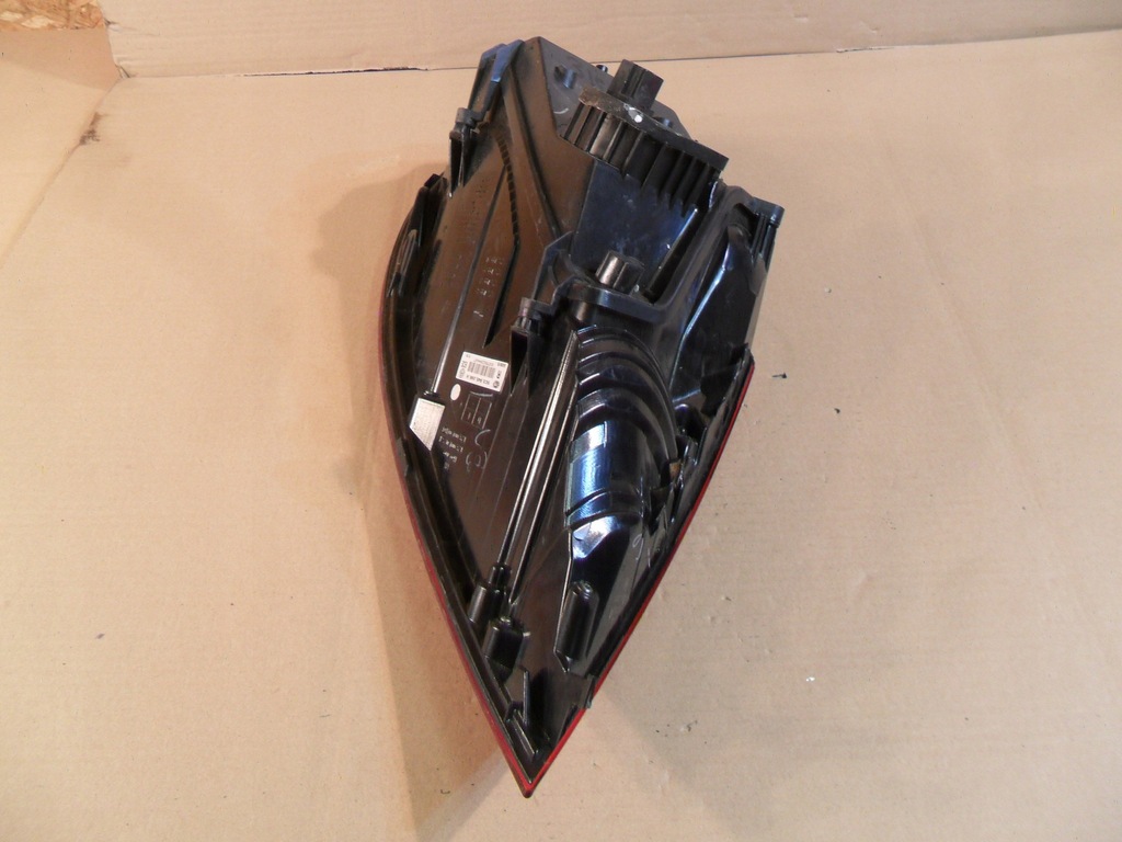 фото №11, Vw beetle 2011 лампа задня права 5c3945096h