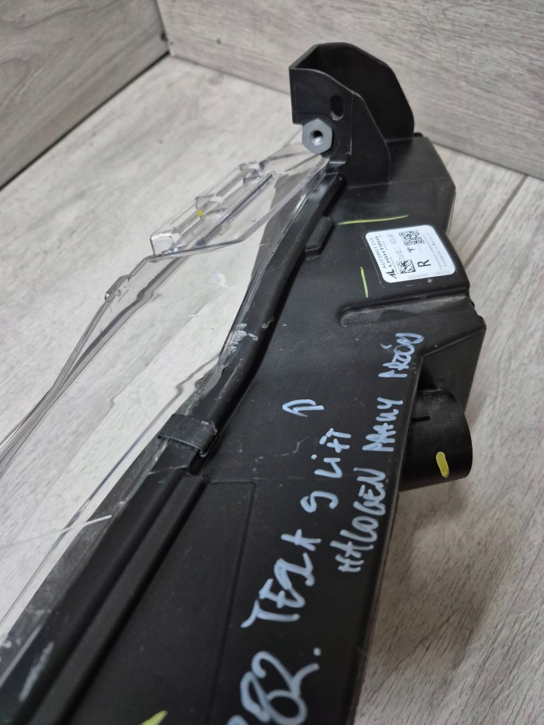 фото №8, 11882. tesla s plaid противотуманная фара led правый перед 1649248-00-c