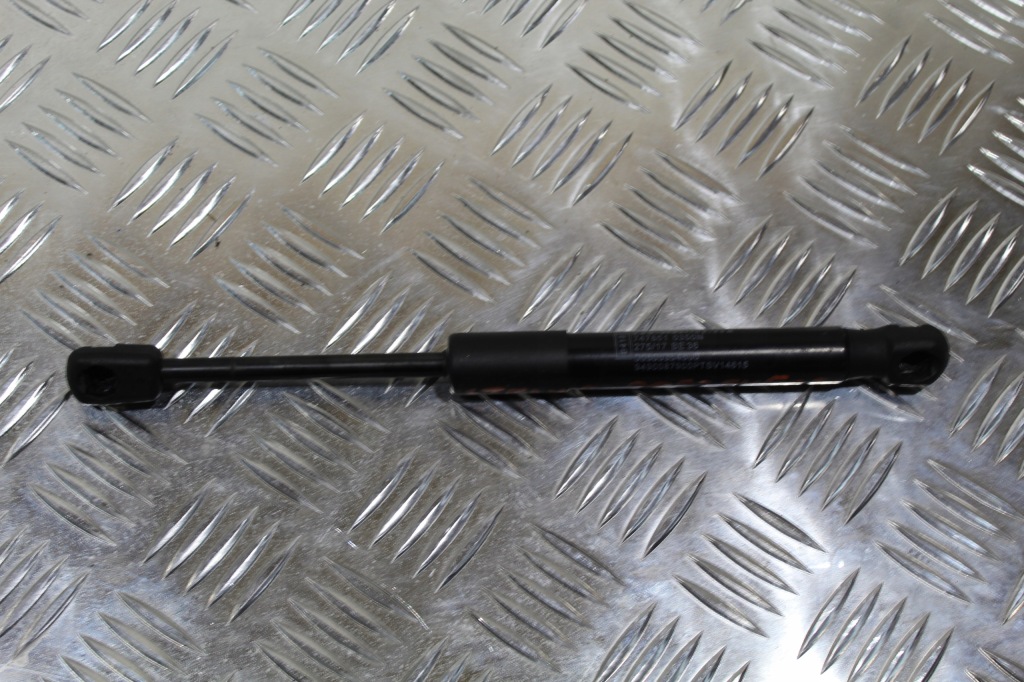 Купити Привід капота stelvio 505354500