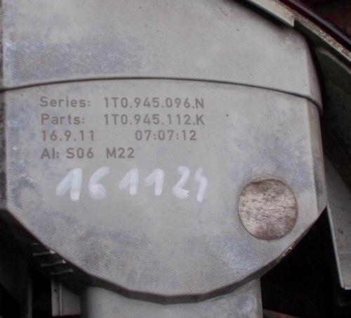 фото №9, Vw touran i lift 06+ правая задняя лампа оригинал 1t0945096n