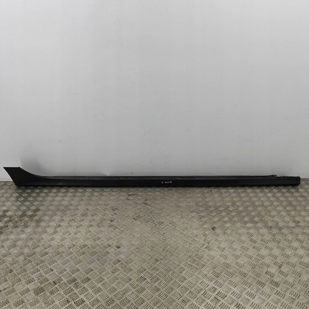 фото №1, Audi a7 s7 4g 2017 права сторона поріг