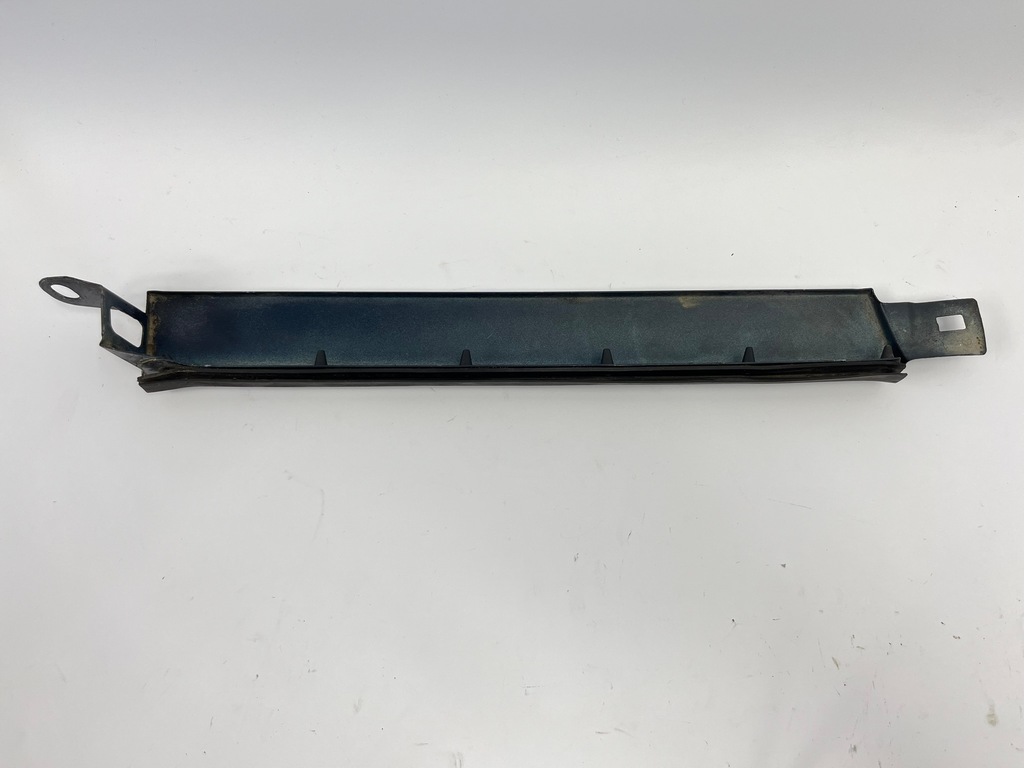 фото №8, Молдинг pod фара фара левая водителя mercedes w124 e-klasa 1993-1996