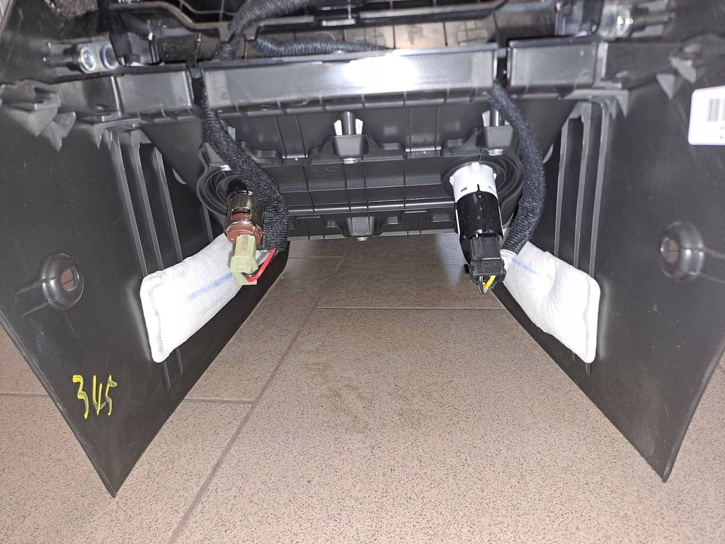 фото №7, Hyundai kona i 17-23r туннель средний подлокотник 84620-k4510