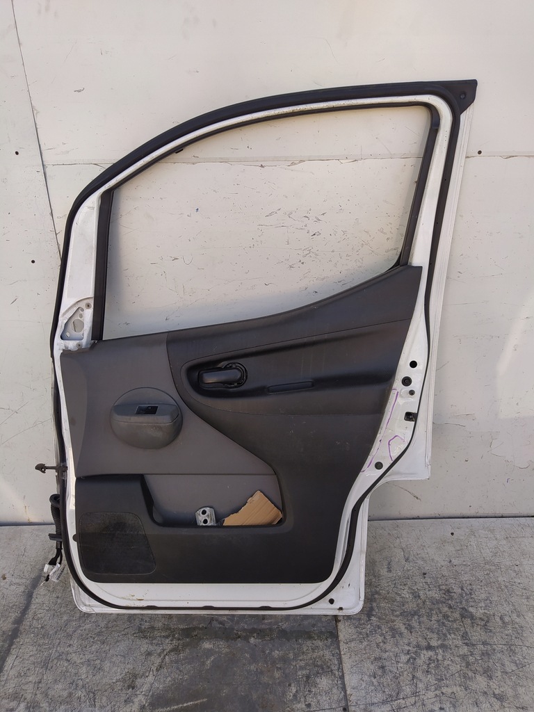фото №10, Nissan nv200 дверь правый правое перед передние