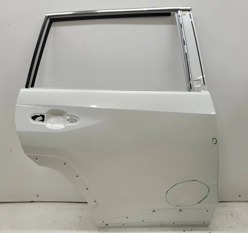 фото №1, Toyota rav4 v 5 18+ дверь задняя задние правое fv