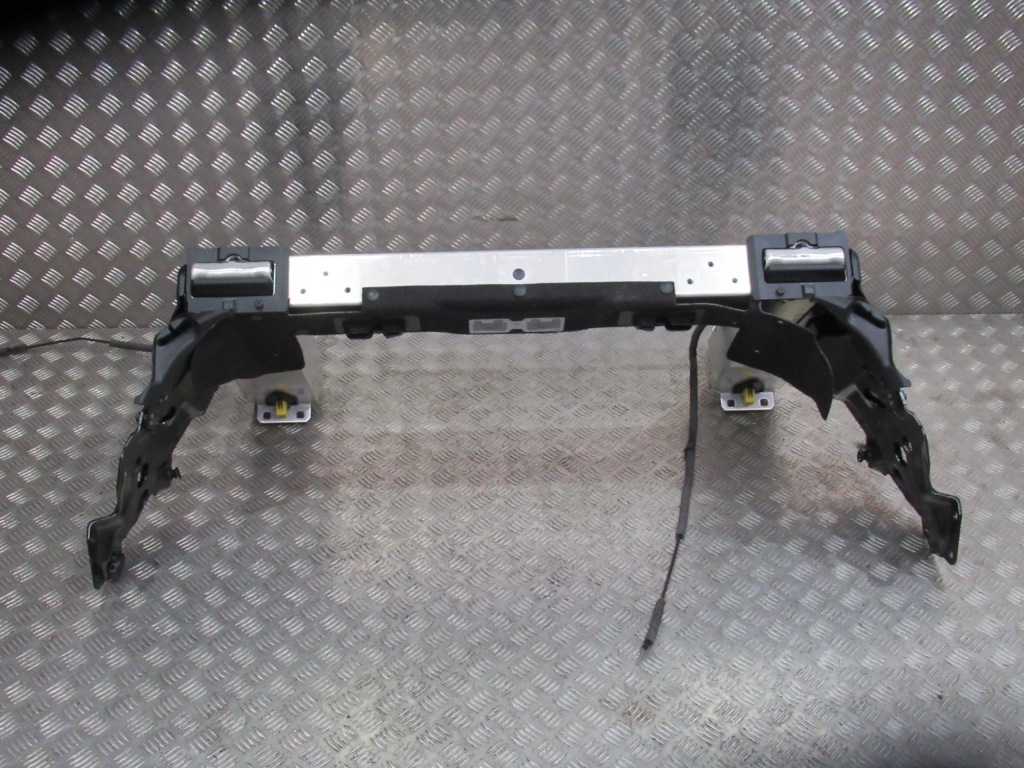 фото №1, A5 8t cabrio дуга безопасности подголовник пиротехнический 8f0010530a