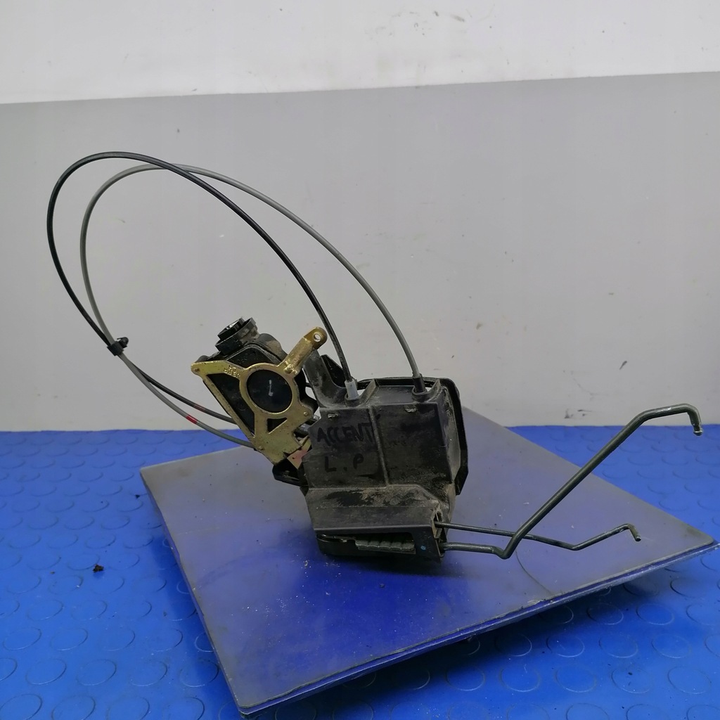 фото №1, Hyundai accent iii hb замок дверь перед левый eu