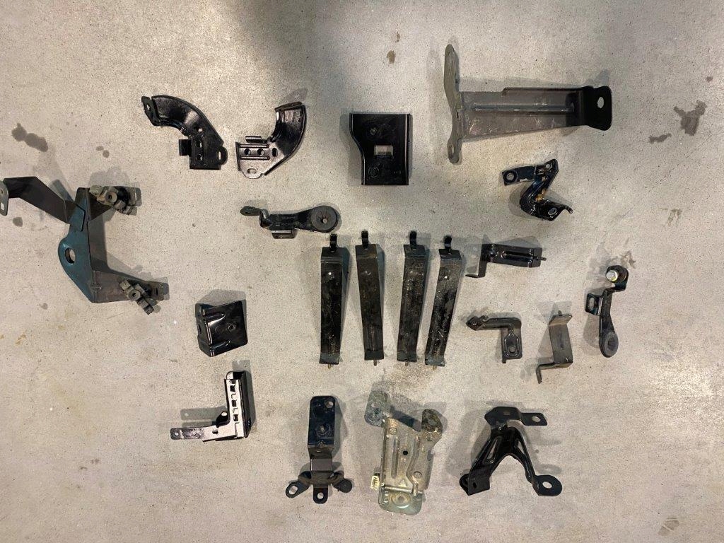 фото №1, Кронштейн лист кронштейн крепление trafic vivaro iii 3