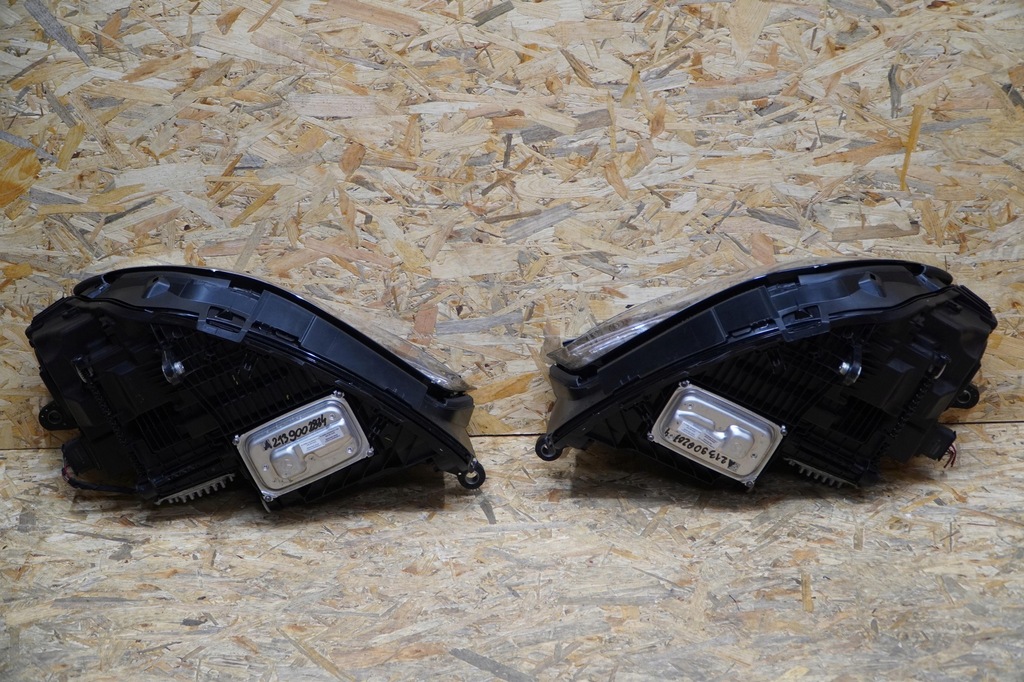 фото №13, Лампа лампы a1679067804 a1679066908 mercedes gle v167 lift оригинал 23r eur