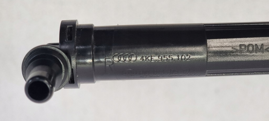 фото №9, Омыватель заглушка распылителя правый audi e-tron 4ke 18-21