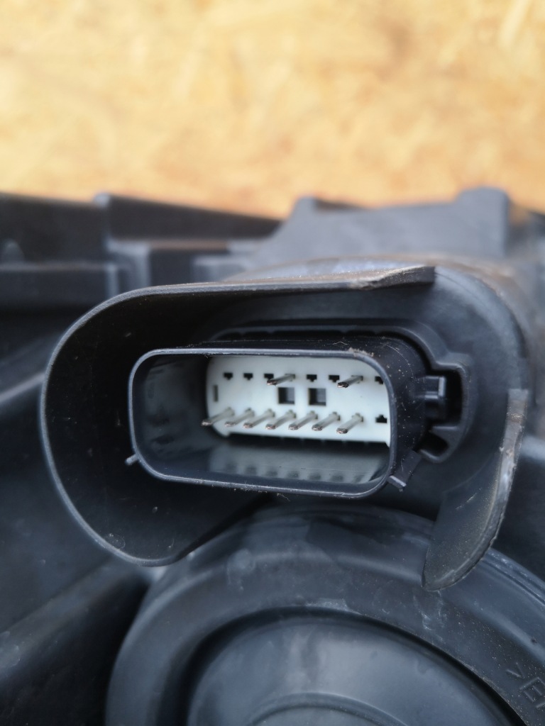 Ford kuga mk3 фара правый перед led lv4b-13w029-ak bdb Доставка