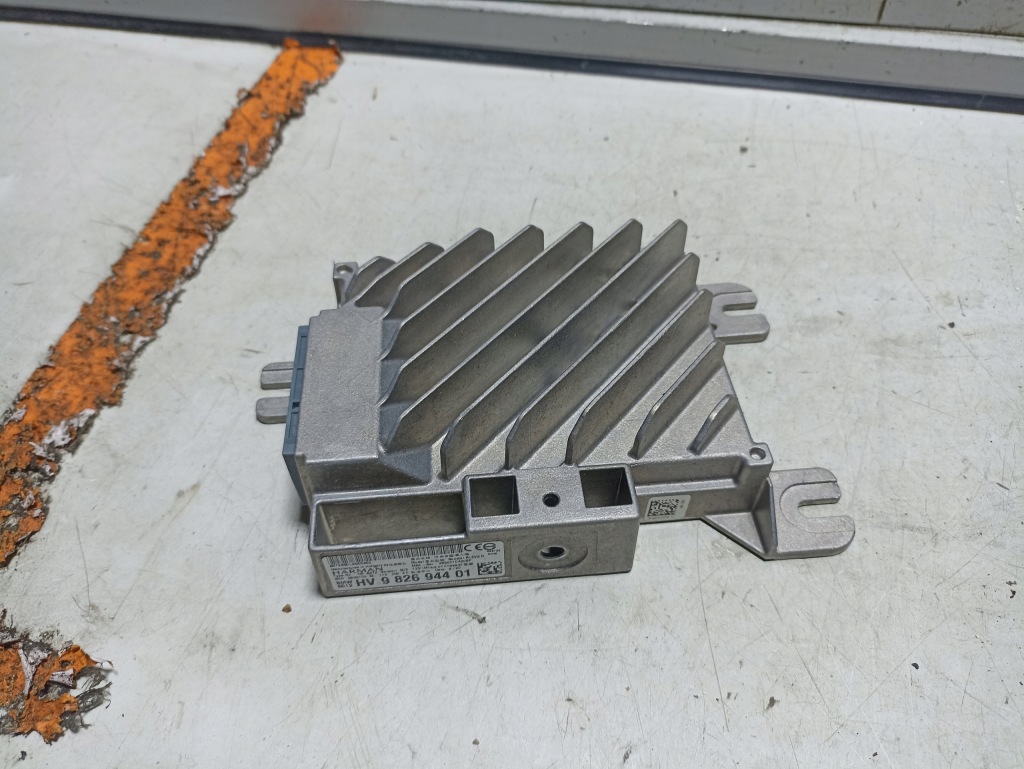 фото №1, Bmw 8 g15 підсилювач 9826944