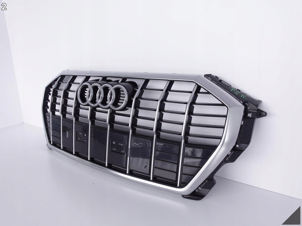 фото №3, Audi q3 ii f3 83f s-line 18- бампер решётка радиатора решётка радиатора