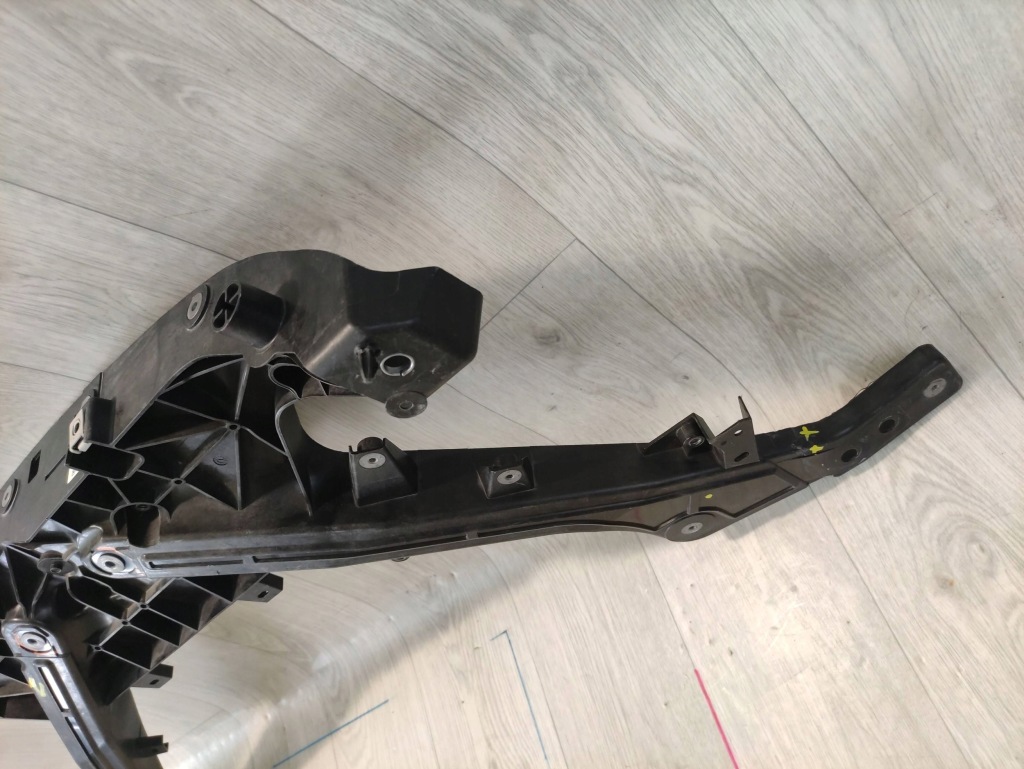 Tesla model y 20- ремінь передній підсилювач передній 149513800b в Україні