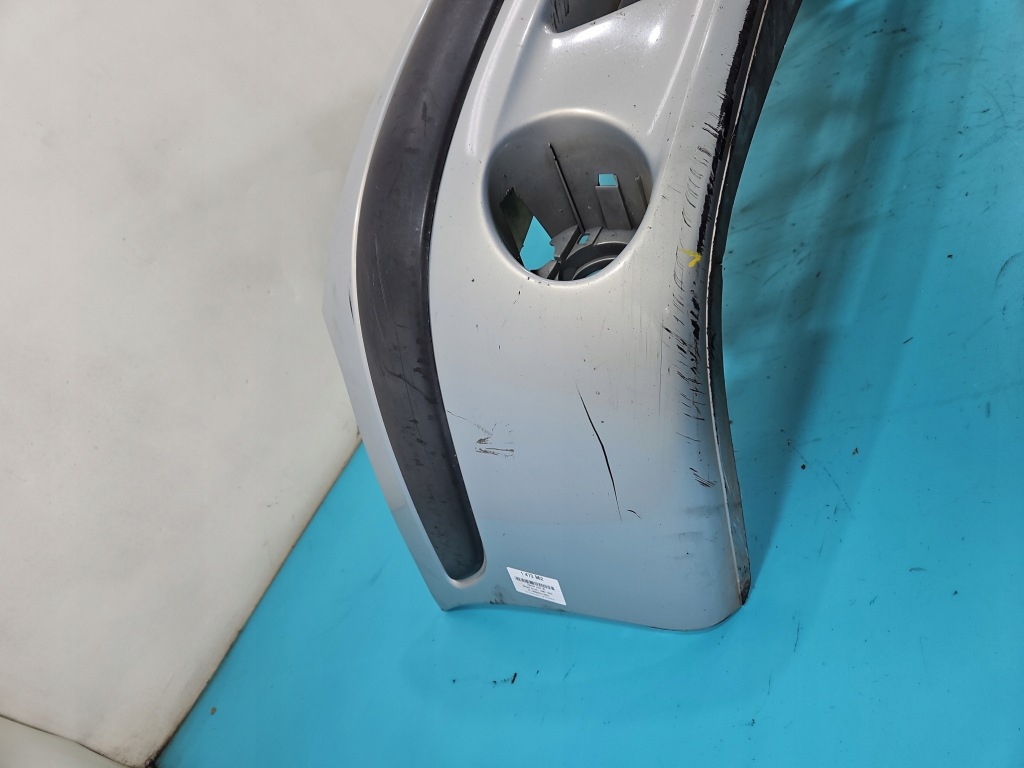 Купити Бампер перед renault scenic i lift 99-03 сріблястий mv632