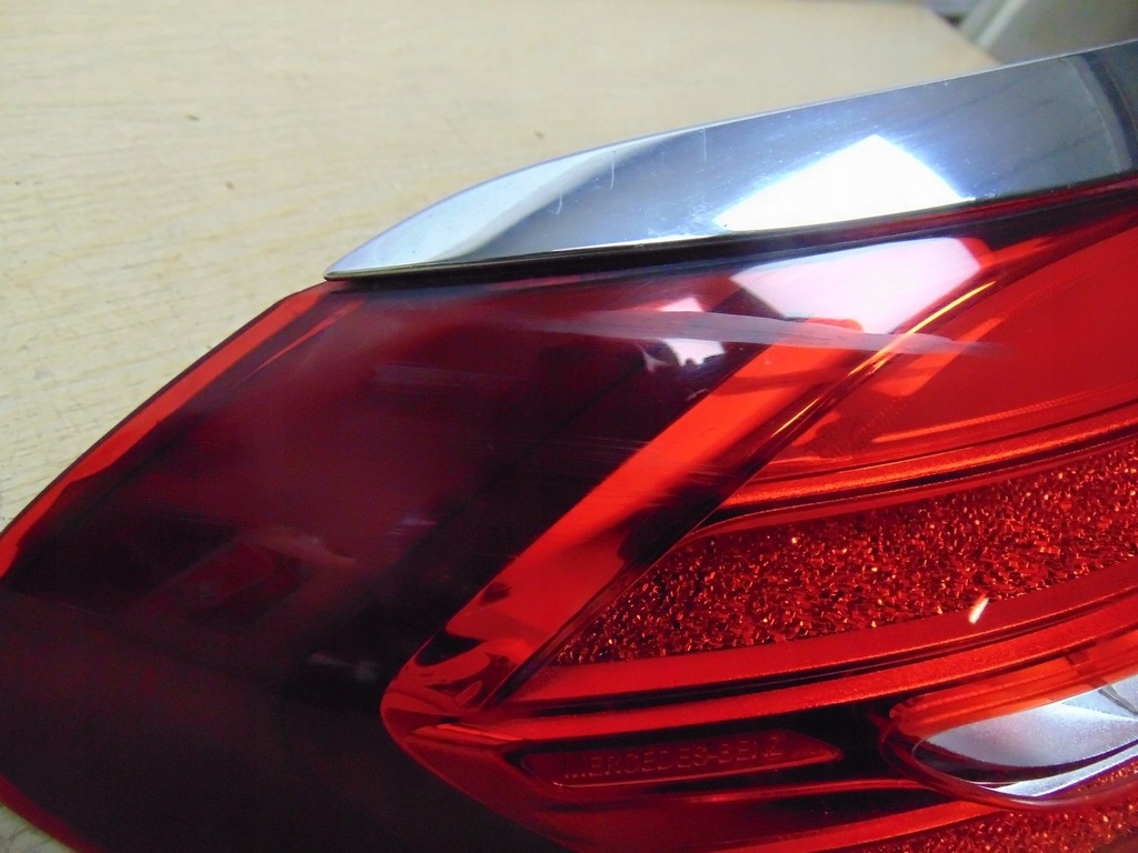 фото №5, Лампа левая задняя mercedes w213 kombi europa