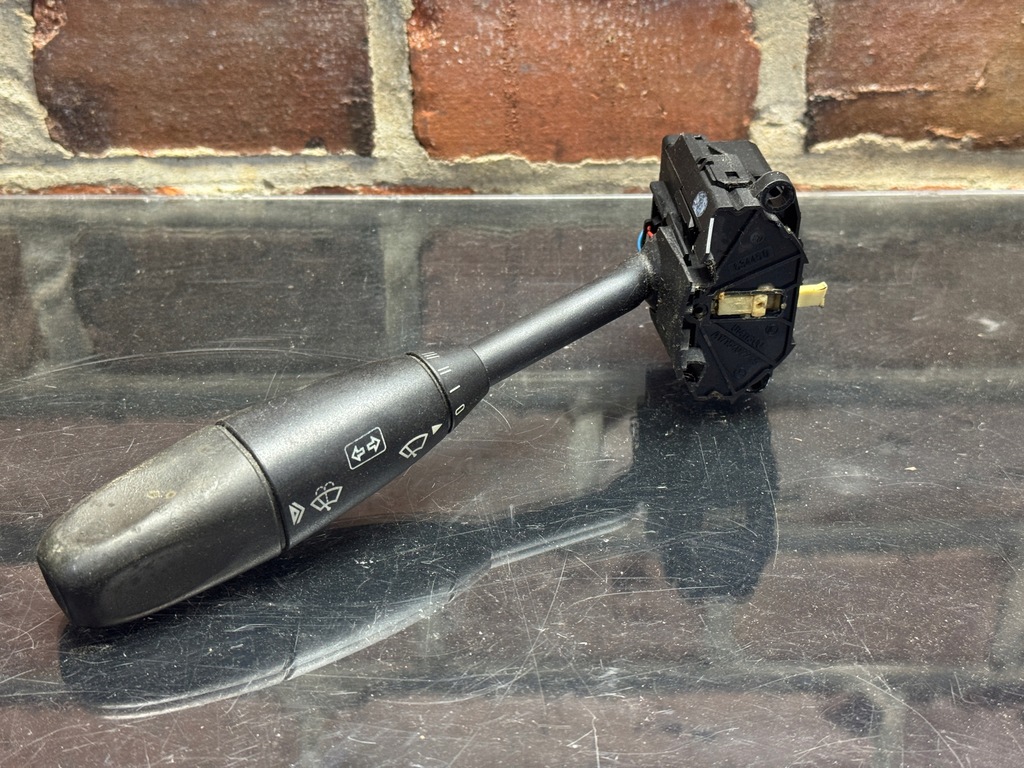 фото №1, Mercedes r171 рычаг дворник a1715402245