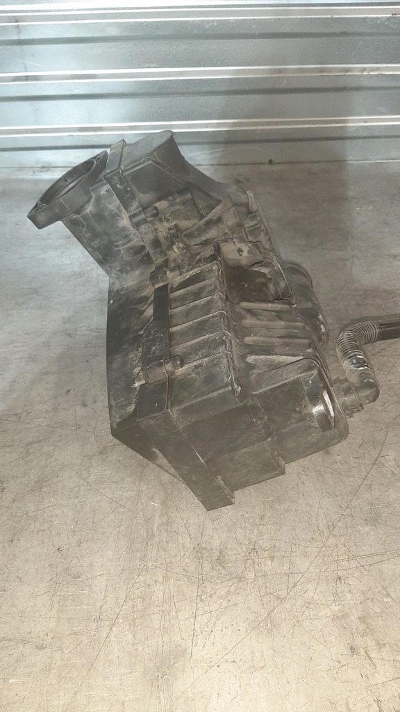 фото №5, Корпус фильтра воздуха 3c0129607ba seat leon ii
