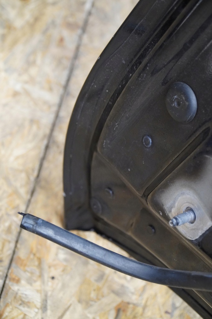 фото №13, Капот петлі патрони шумоізоляція bmw 5 g30 g31 оригінал 17-