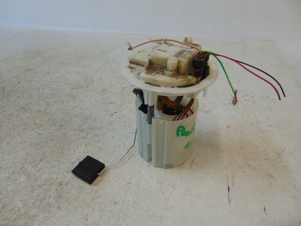 фото №1, Peugeot partner ii tepee berlingo 1.6 помпа топлива 9684994380