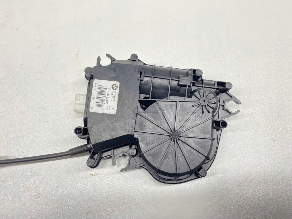 фото №1, Bmw 2 f45 f46 доводчик доводчик крышки задняя 7348531