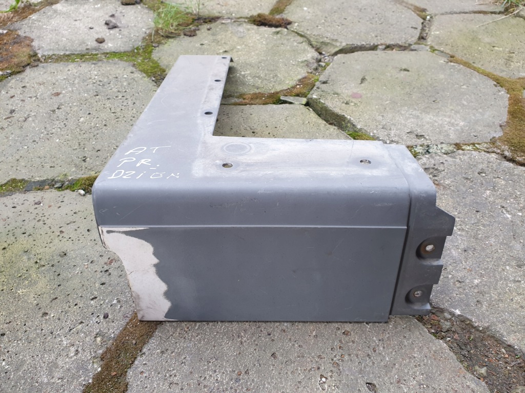 фото №1, Atego 2 удлинитель подножка подкрылок кабины правое