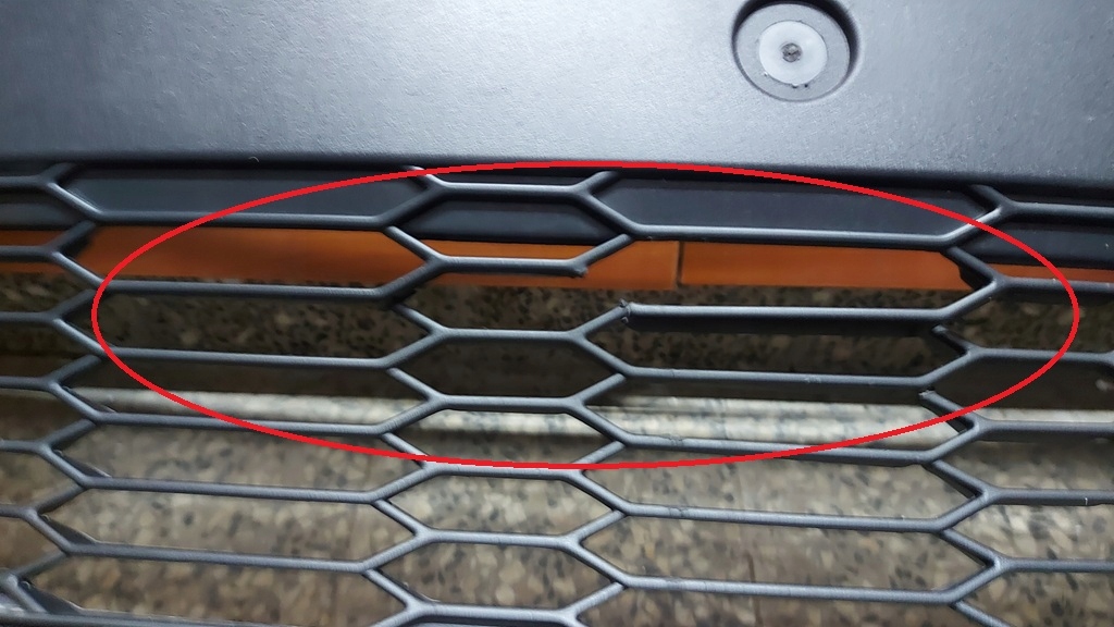 фото №12, Решітка бампера середня перед передня toyota chr c-hr 19- lift