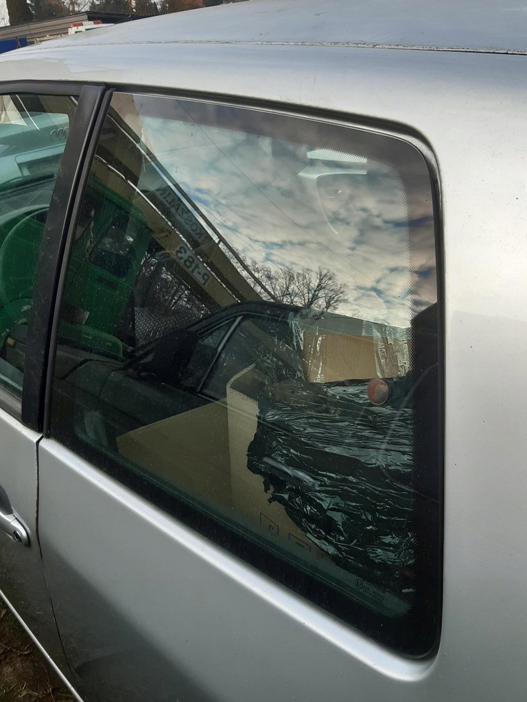 фото №1, Задня ліва скло кузовна seat arosa 2002r