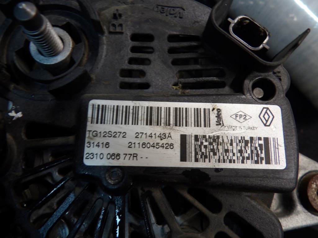 Генератор 231006677r renault dacia Цена