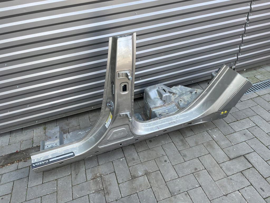 фото №2, Volvo s60 ii поріг лівий блок двигуна