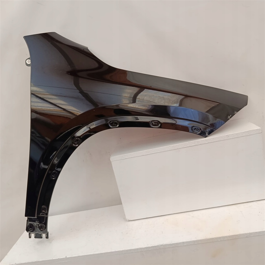 фото №1, Крила правий перед mercedes gla 247 x247