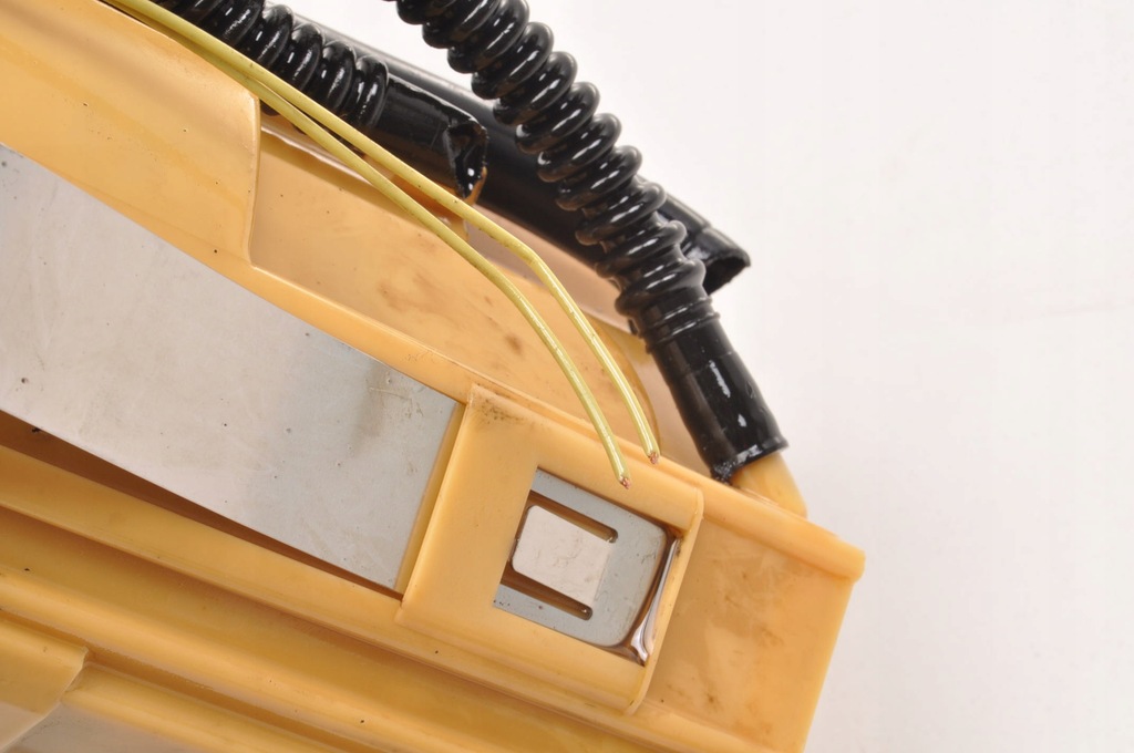 фото №5, Volvo s60 i v70 ii xc90 xc70 2.4 d5 насос топлива 30792518