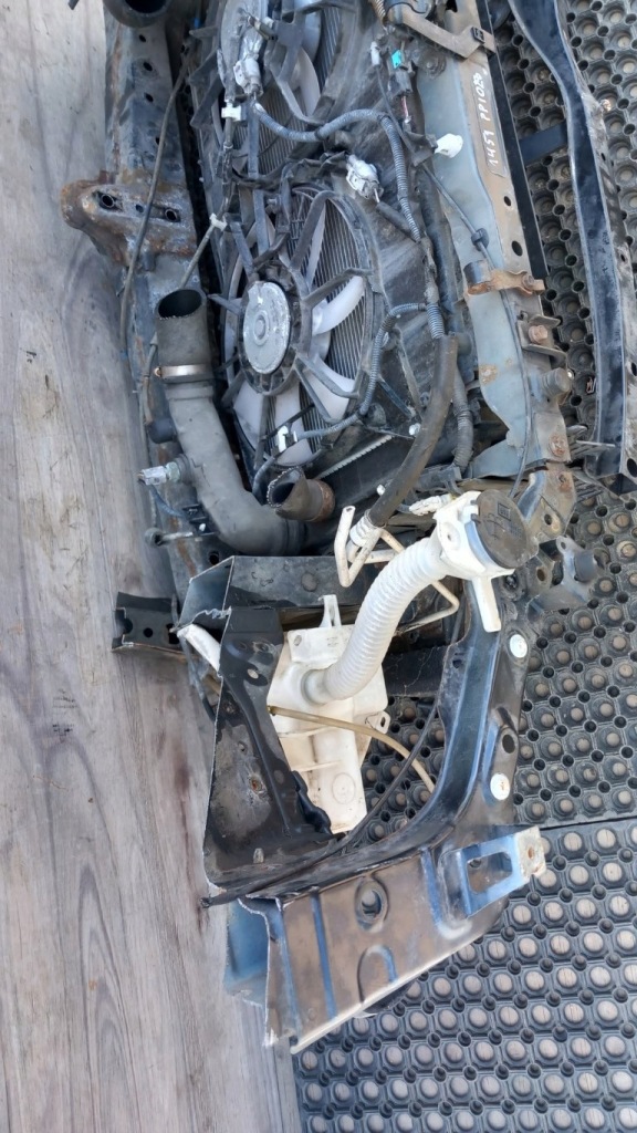 фото №8, Toyota rav4 iii drugi lift 2.2 d4d pas передний комплект