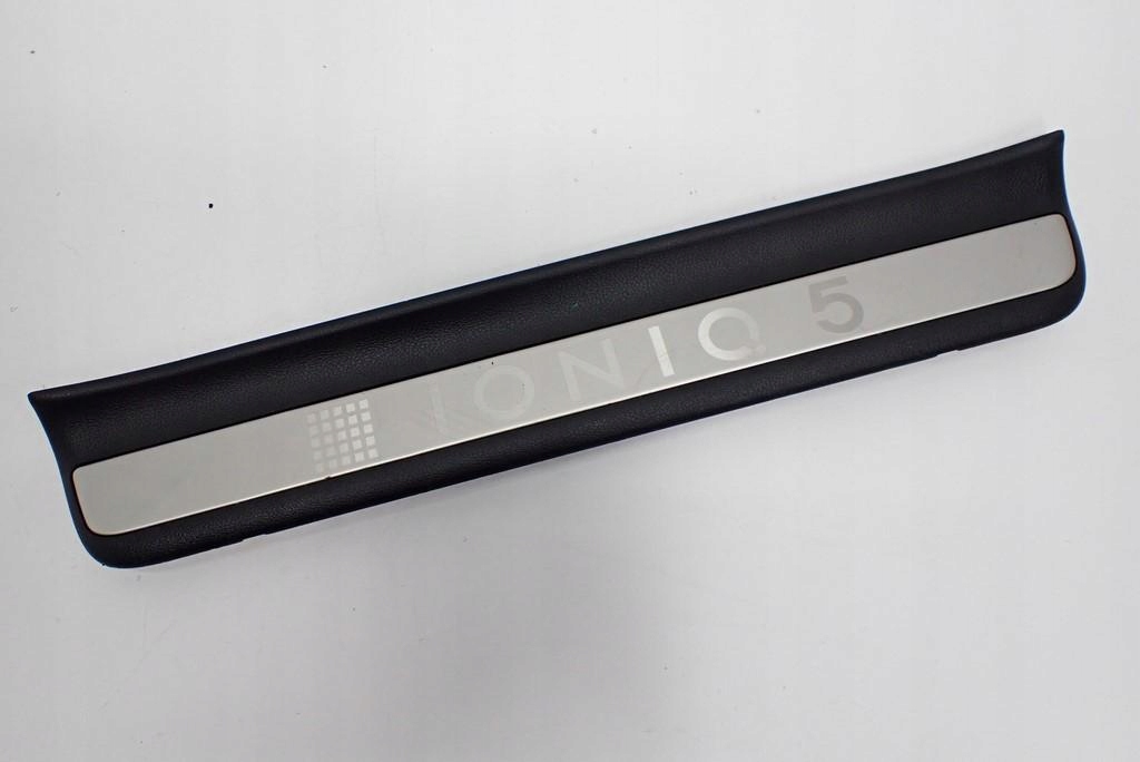фото №1, Молдинг защита порог порог правый задняя hyundai ioniq 5 v electric 22r
