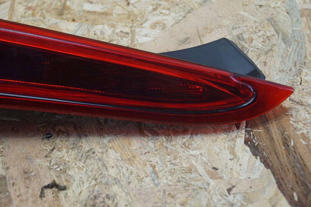 фото №8, Лампа правий задня nissan juke f15