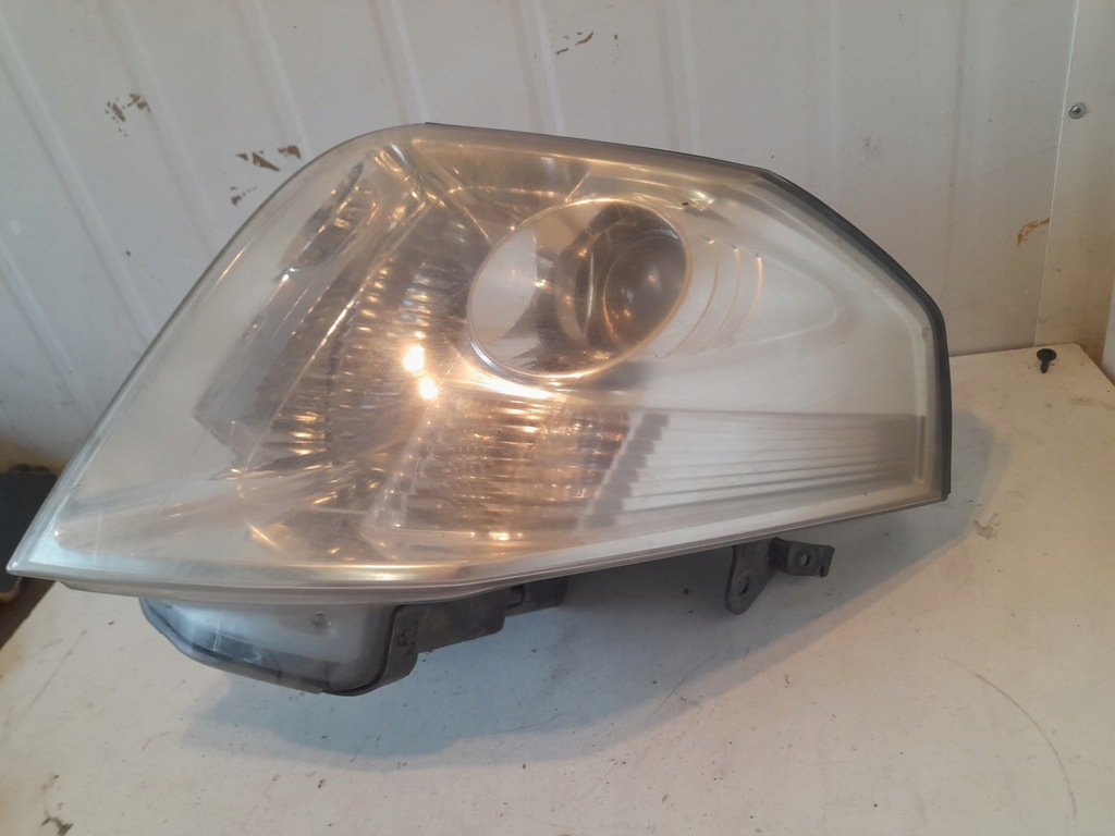 фото №2, Лампа правая перед renault vel satis 82000-14358-e