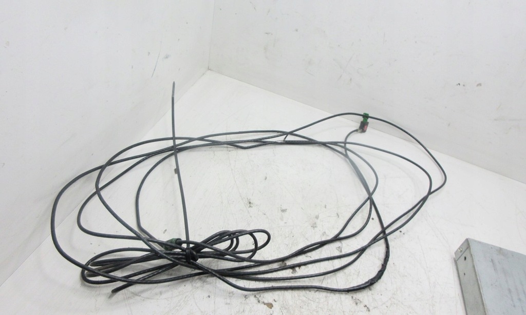 фото №9, Audi a8 d3 накладка камера заднього виду модуль електропроводка 4e0910441