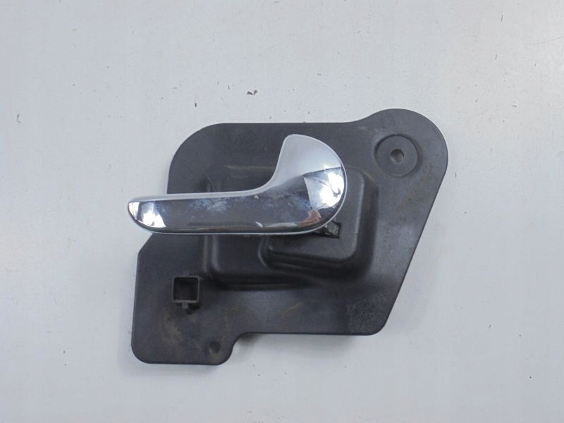 Opel meriva a ручка двері внутрішня правий задній 13121861 Недорого