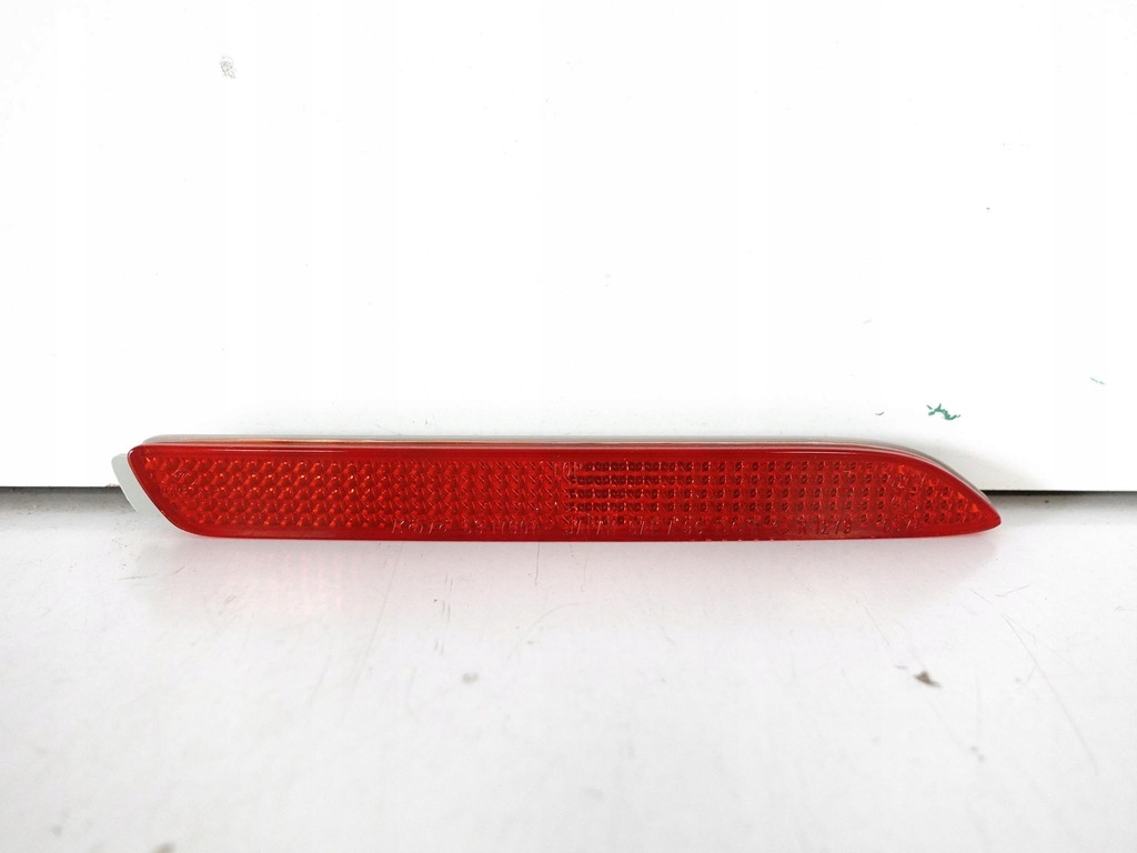 фото №1, Lexus nx rx is f toyota camry corolla відбивач світло w бампер задня правий