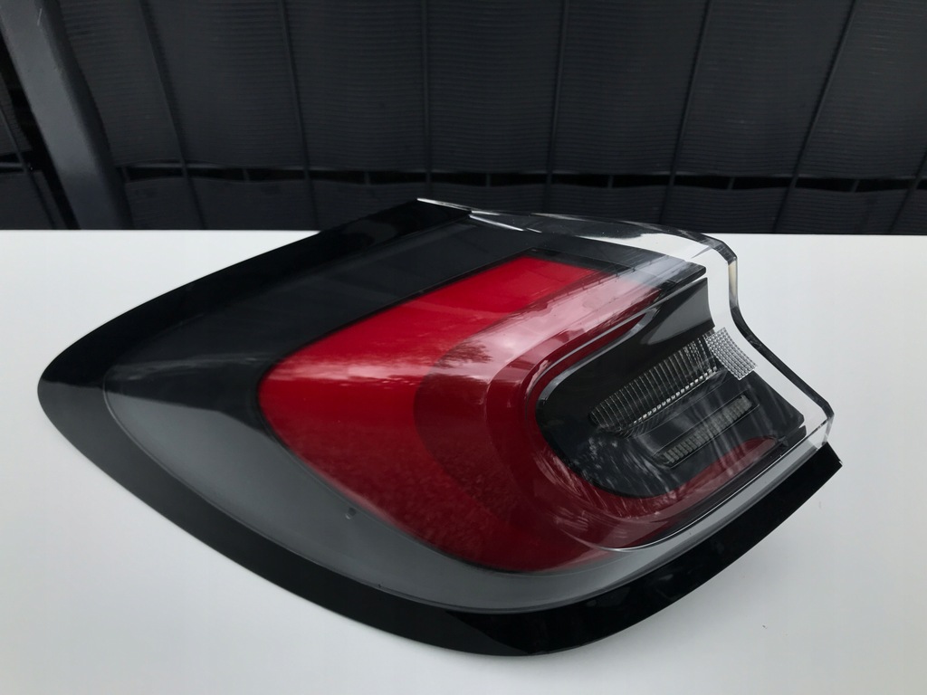 фото №1, Ford puma mk2 левая лампа задняя задние led 2020-