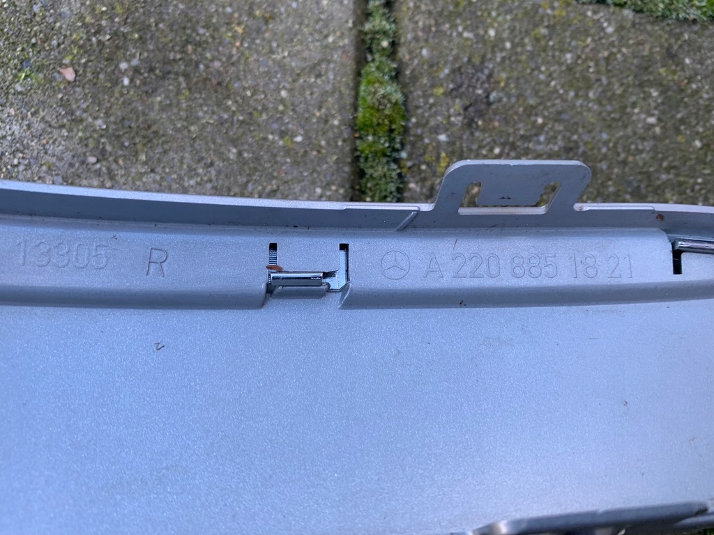 фото №7, Mercedes w220 lift молдинг бампера правая a2208851821