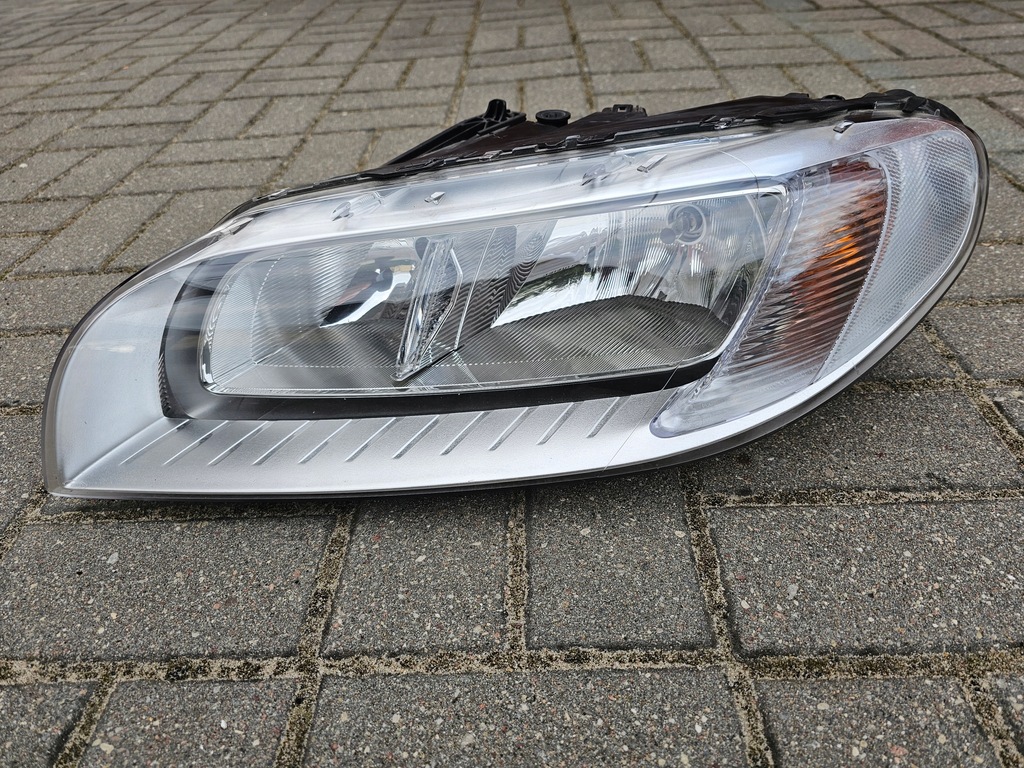 фото №1, Фара volvo v70 s80 xc70 lift з світлодіод