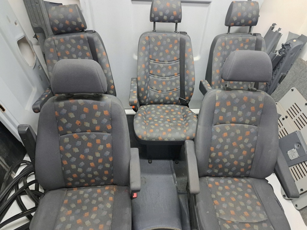 фото №3, Mercedes vito 639 сиденья салон 5 легковые полный