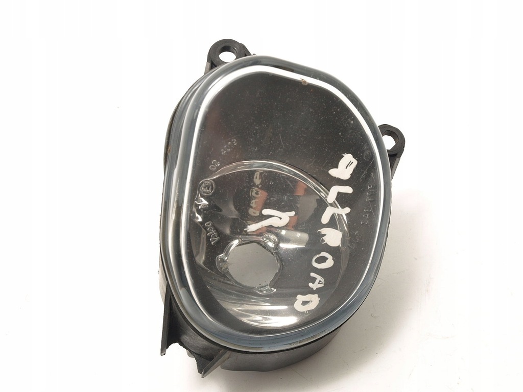 фото №1, Audi a6 allroad противотуманная фара правый 477941700