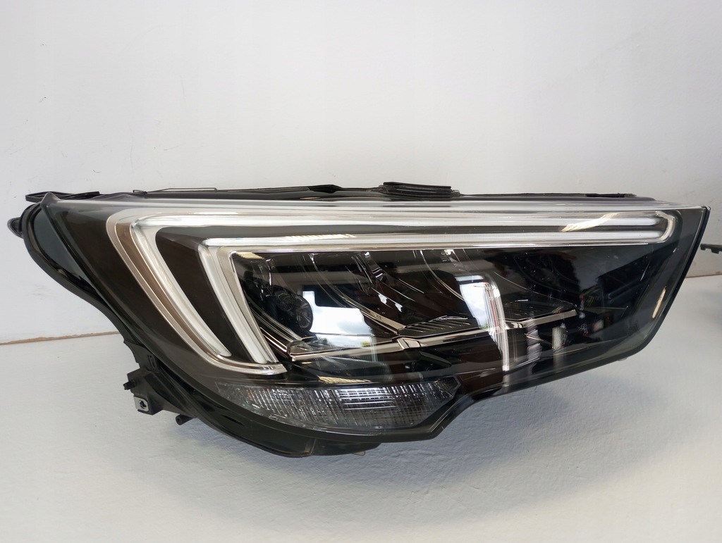 фото №8, Лампа full led opel crossland lift yq00709880 yq00709680
